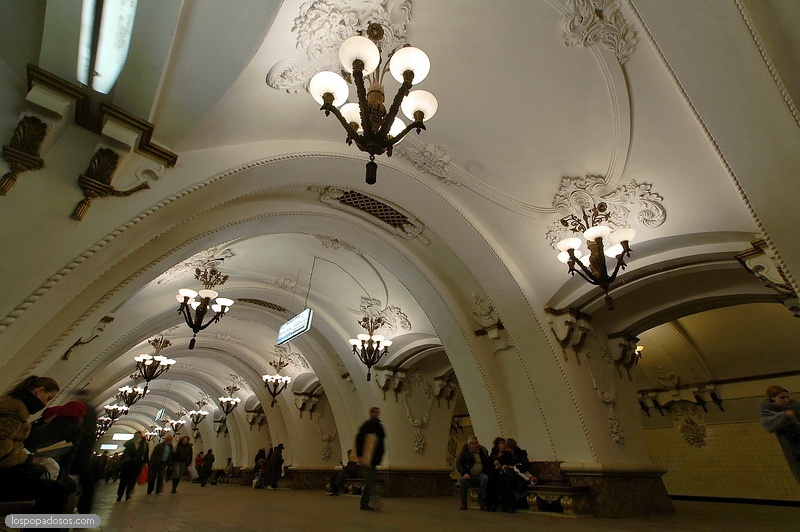 Arbatskaya metro station