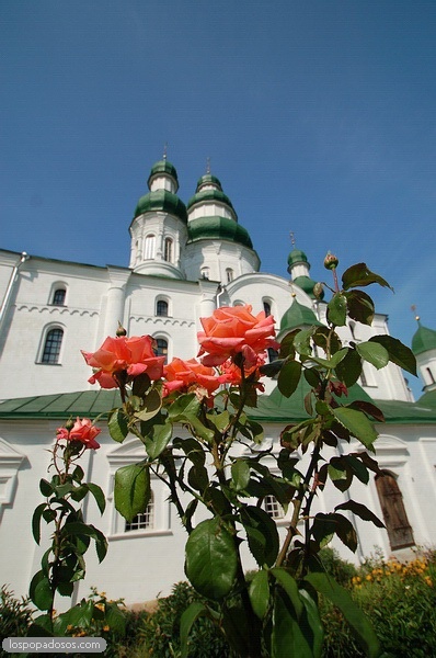 Chernigov monastery